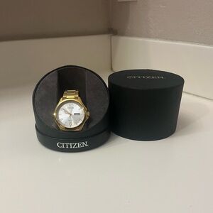 Citizen Gold-Tone Watch with White Dial and Gold Bracelet